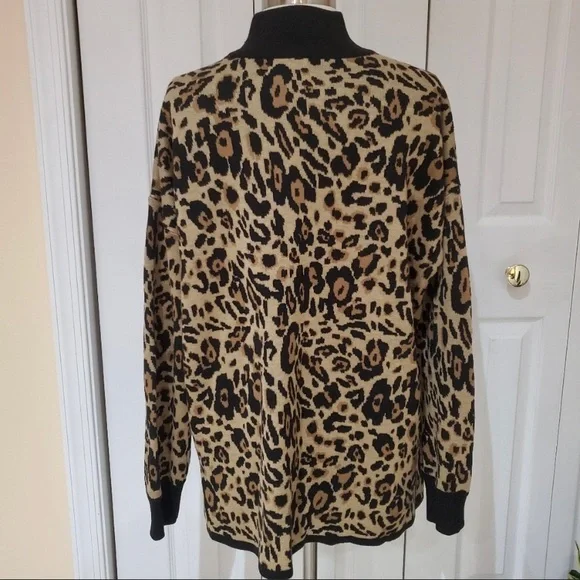 Calvin Klein animal print high low sweater size L - Picture 3 of 11